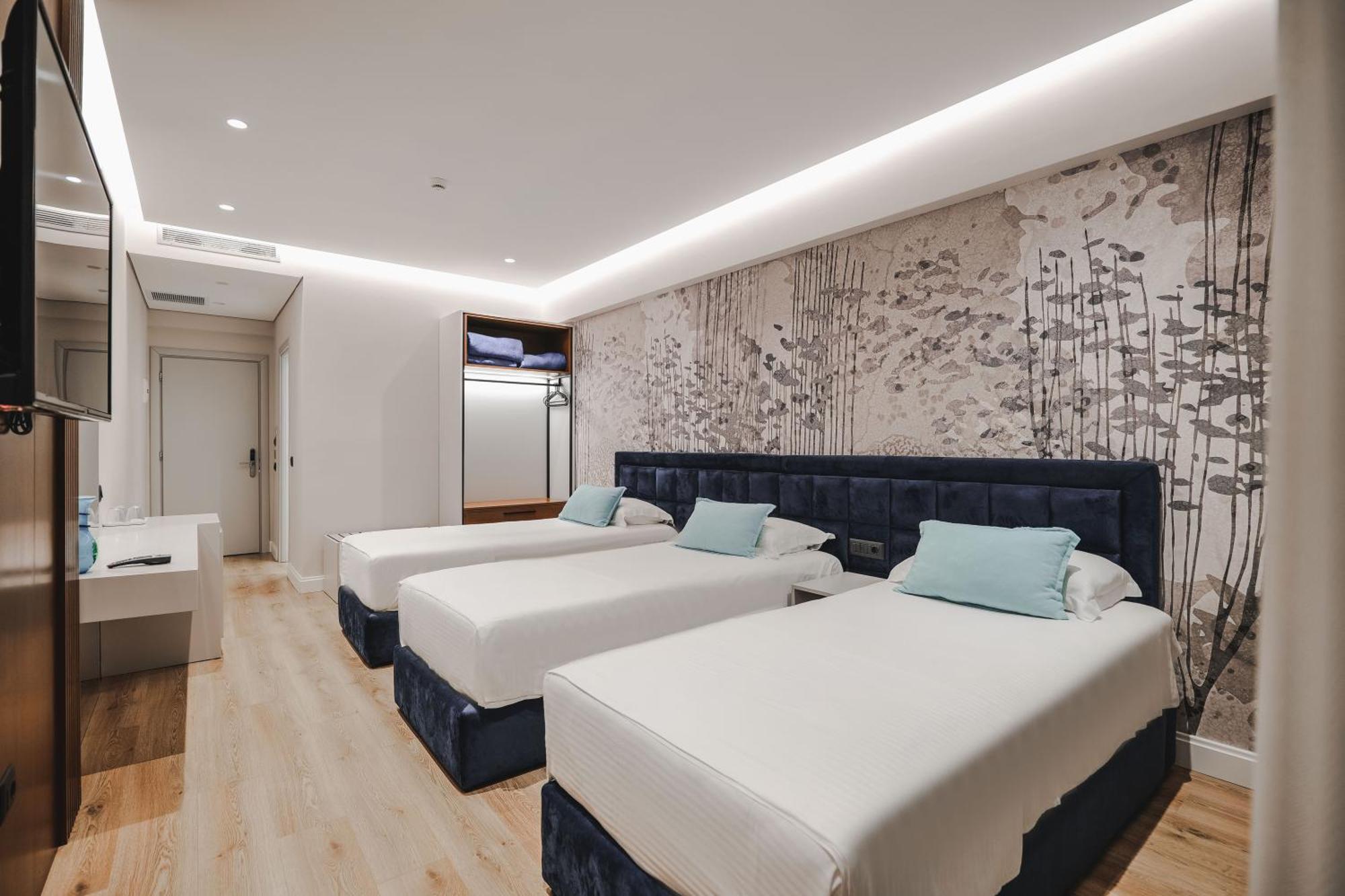 Hotel Oasis Саранда Экстерьер фото